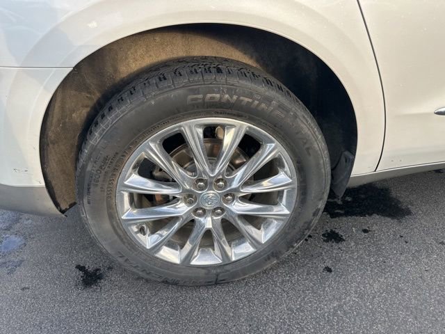 Used 2021 Buick Enclave Essence w/ Sound and Sites Package image 55