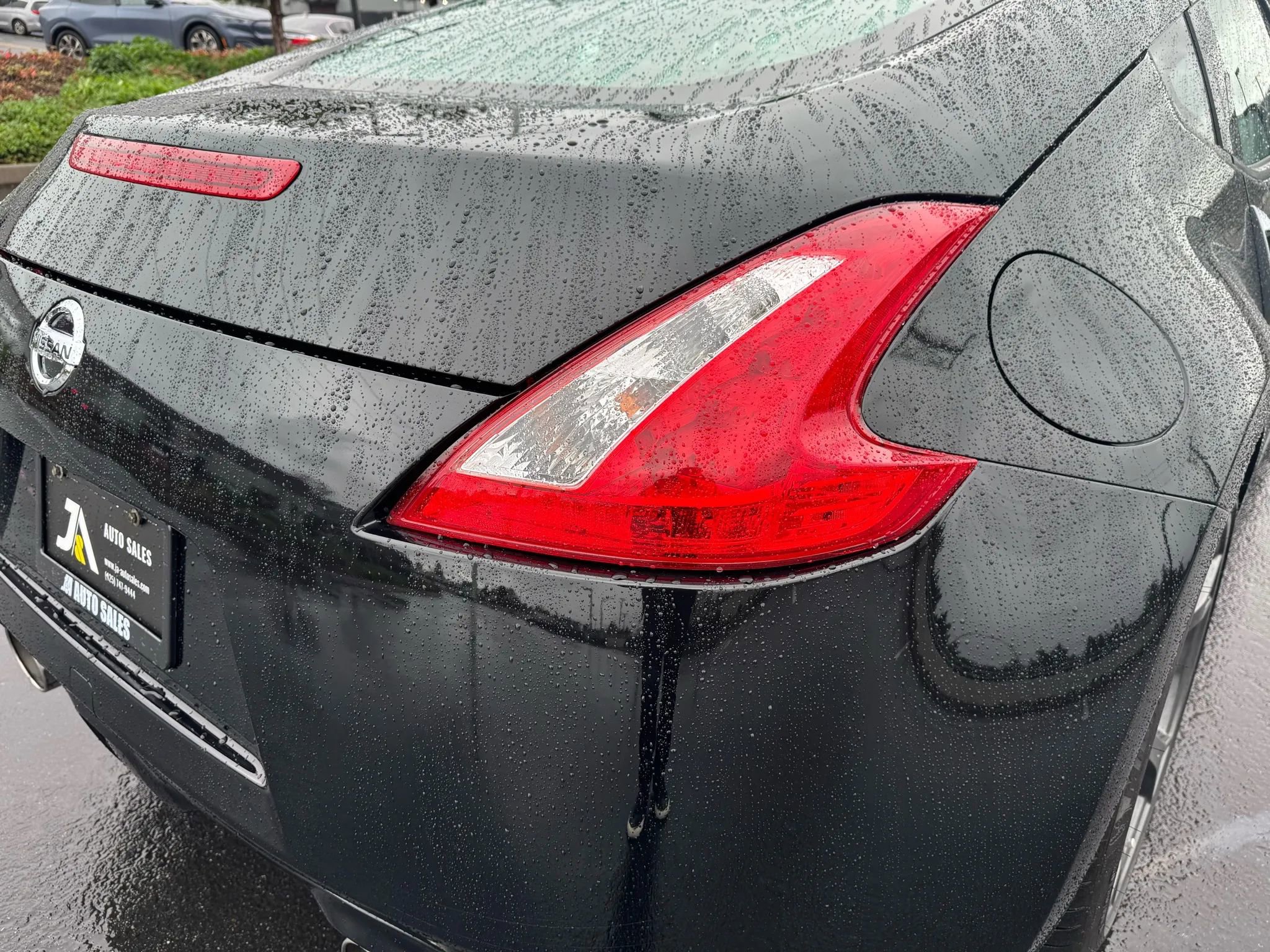 Used 2010 Nissan 370Z Touring image 14