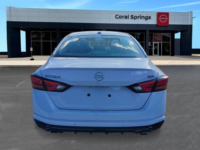 New 2025 Nissan Altima 2.5 SR w/ SR Premium Package image 4