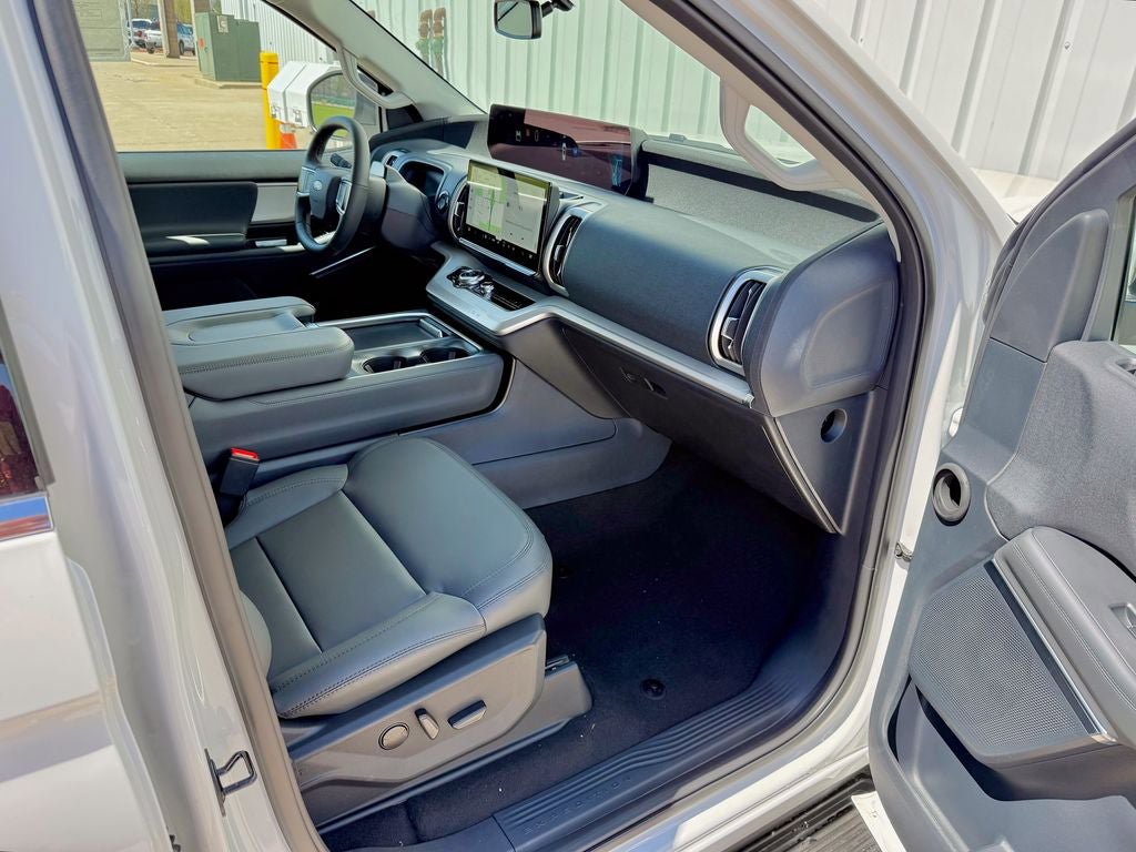 New 2026 Ford Expedition Max Active AWD/4WD image 25