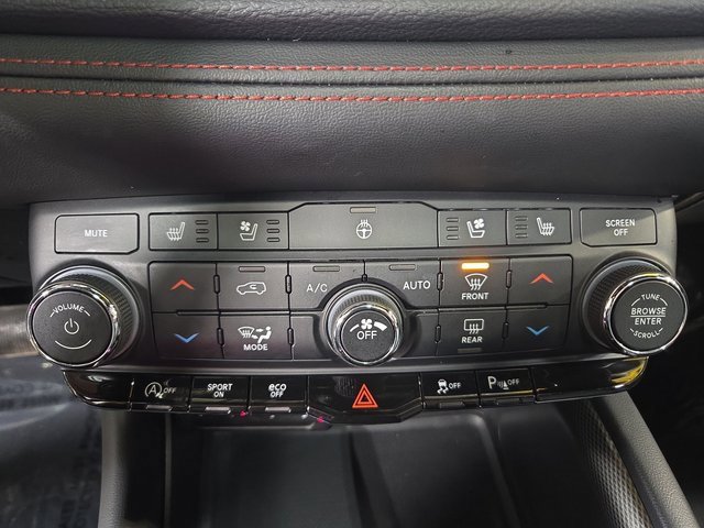 Used 2024 Dodge Durango GT image 24