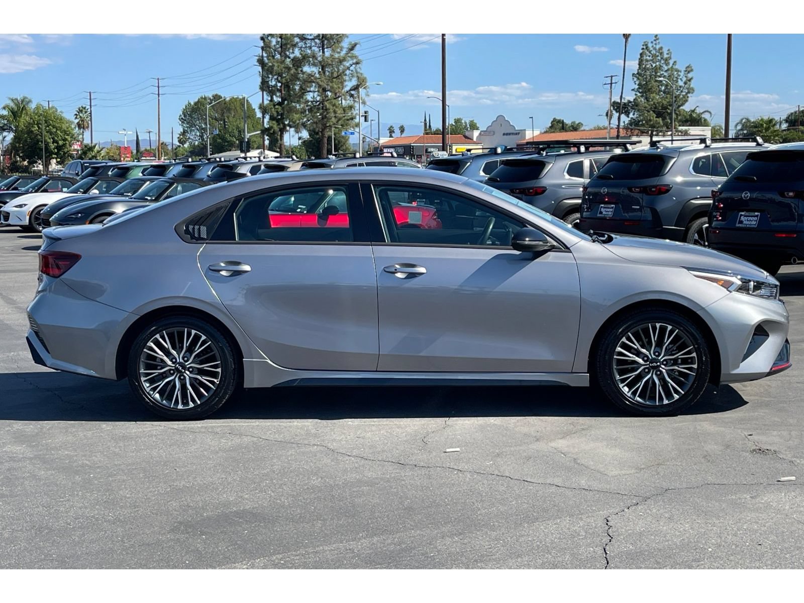 Used 2023 Kia Forte GT-Line FWD image 7