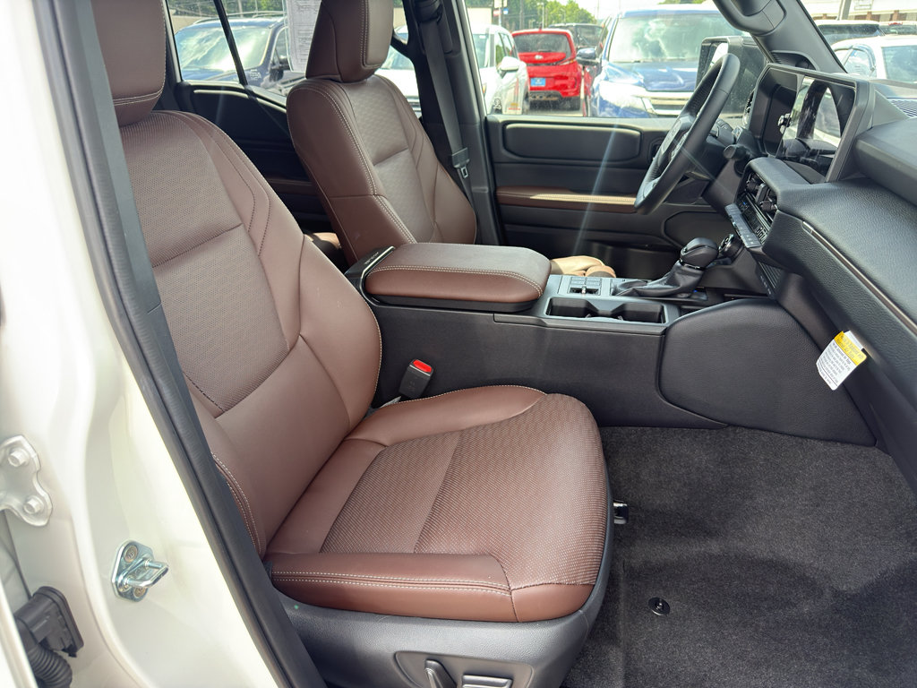Used 2026 Toyota Land Cruiser w/ Premium Package AWD/4WD image 14