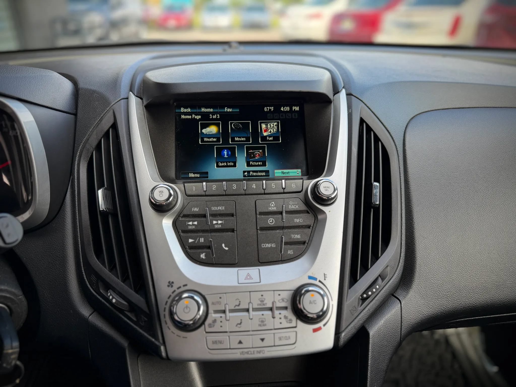 Used 2017 Chevrolet Equinox LT w/ Convenience Package AWD/4WD image 13