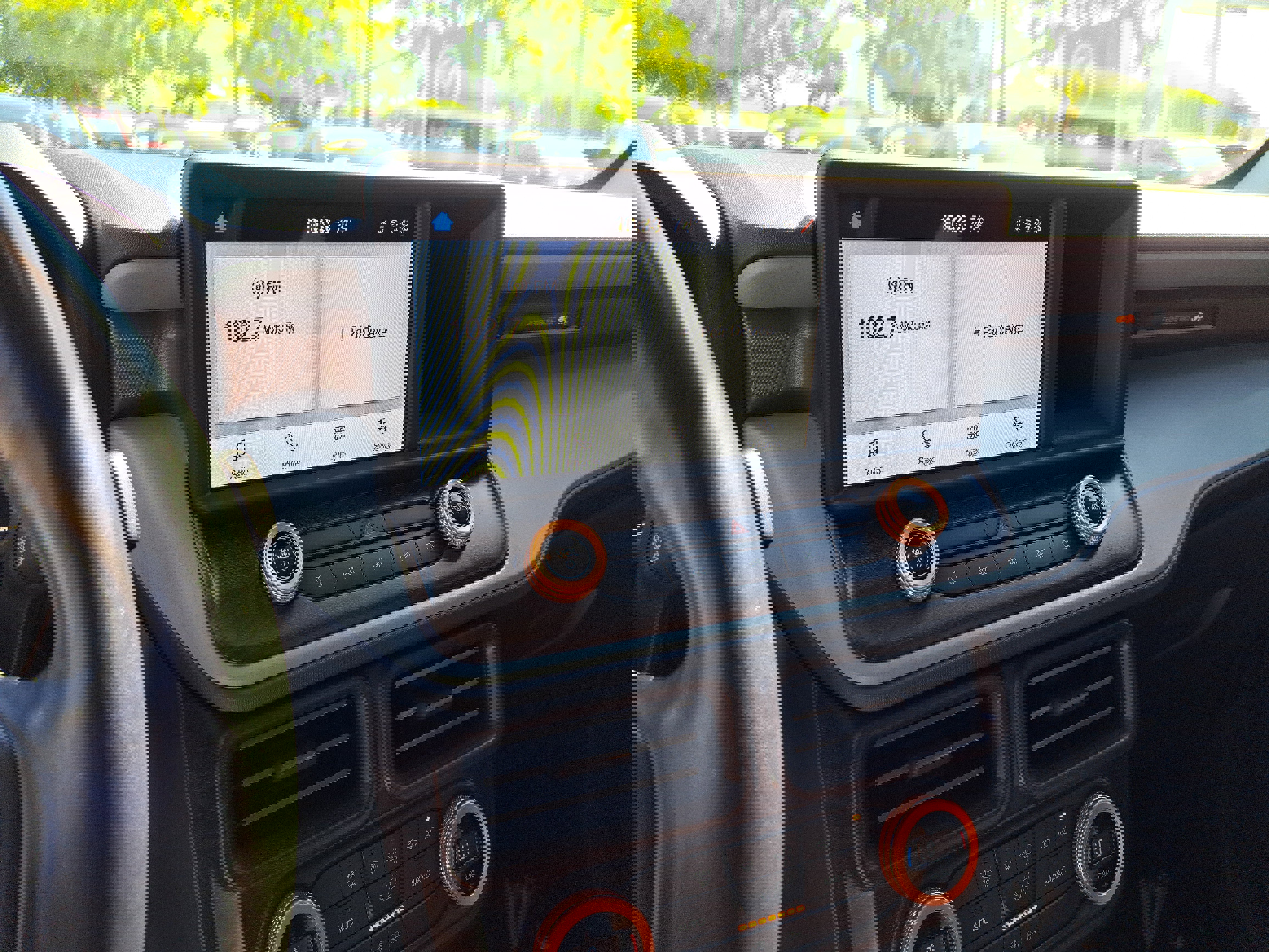 Used 2022 Ford Maverick Lariat w/ Equipment Group 500A Standard image 12