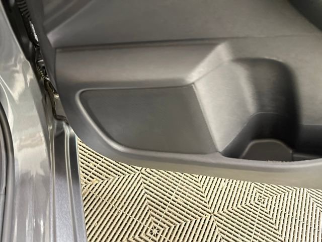 Used 2025 Nissan Sentra S image 29