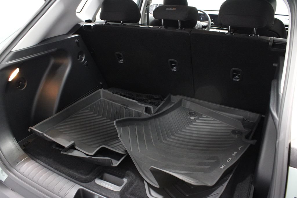 Used 2024 Hyundai Kona SE AWD/4WD image 15