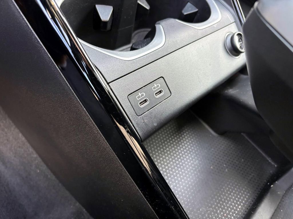 Certified 2025 BMW X1 xDrive28i image 24