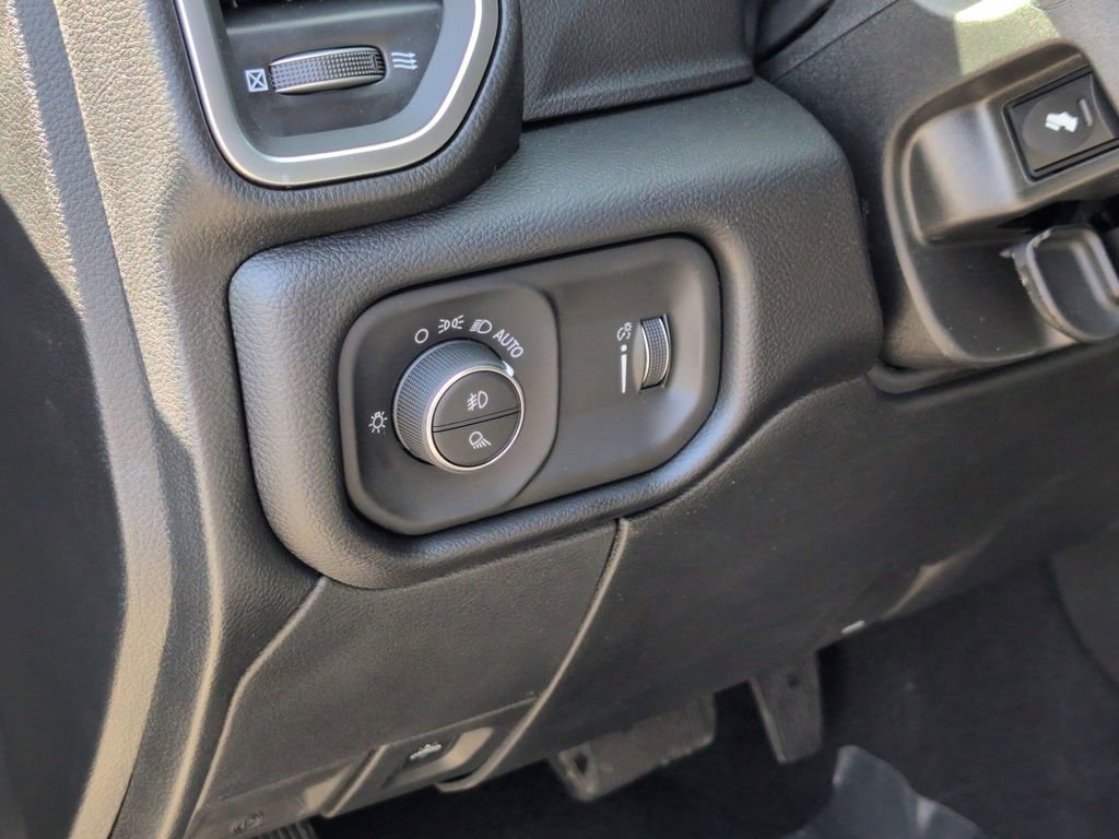 New 2026 RAM 3500 Big Horn image 14