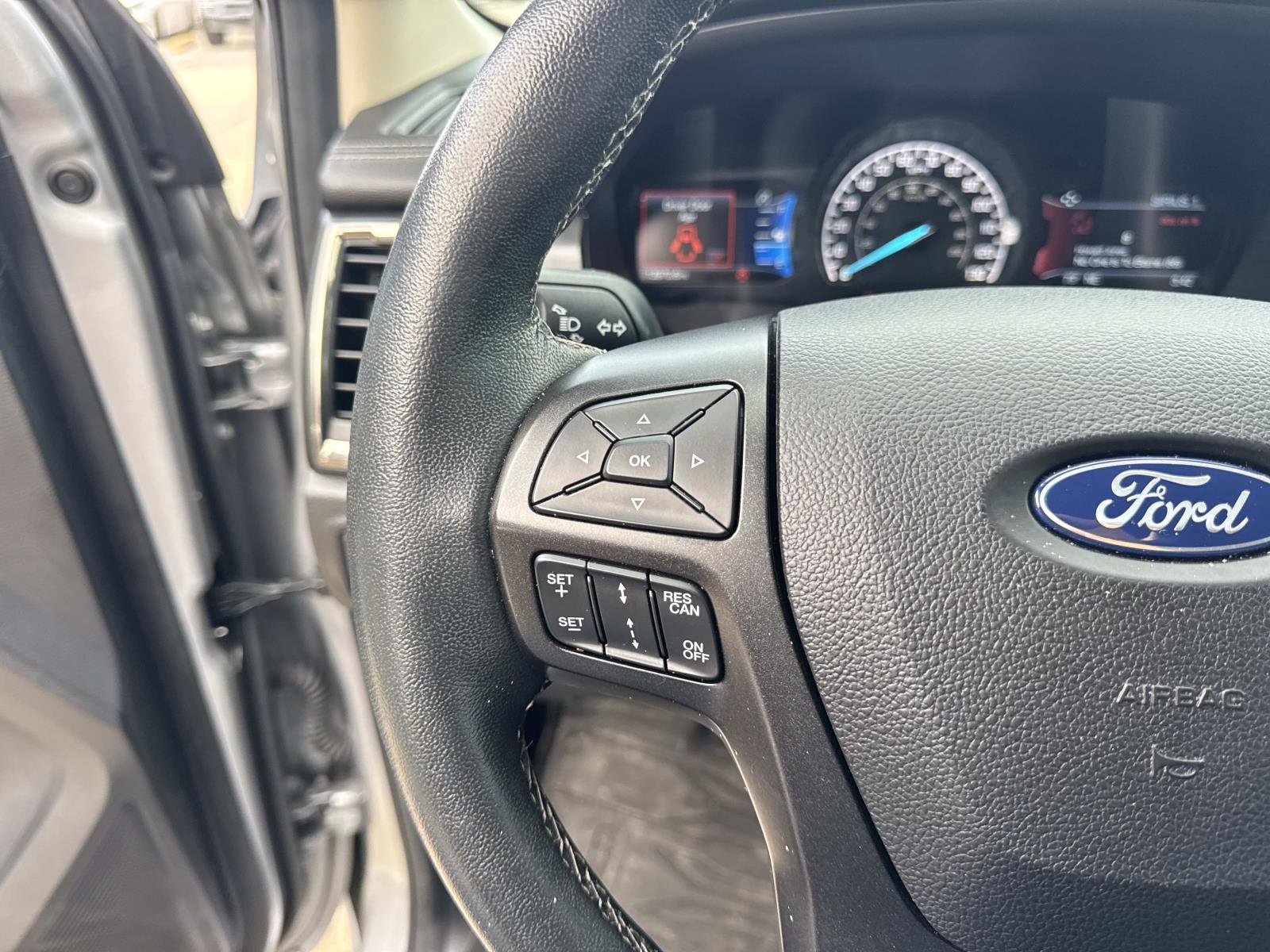 Used 2021 Ford Ranger Lariat w/ Tremor Off-Road Package image 22