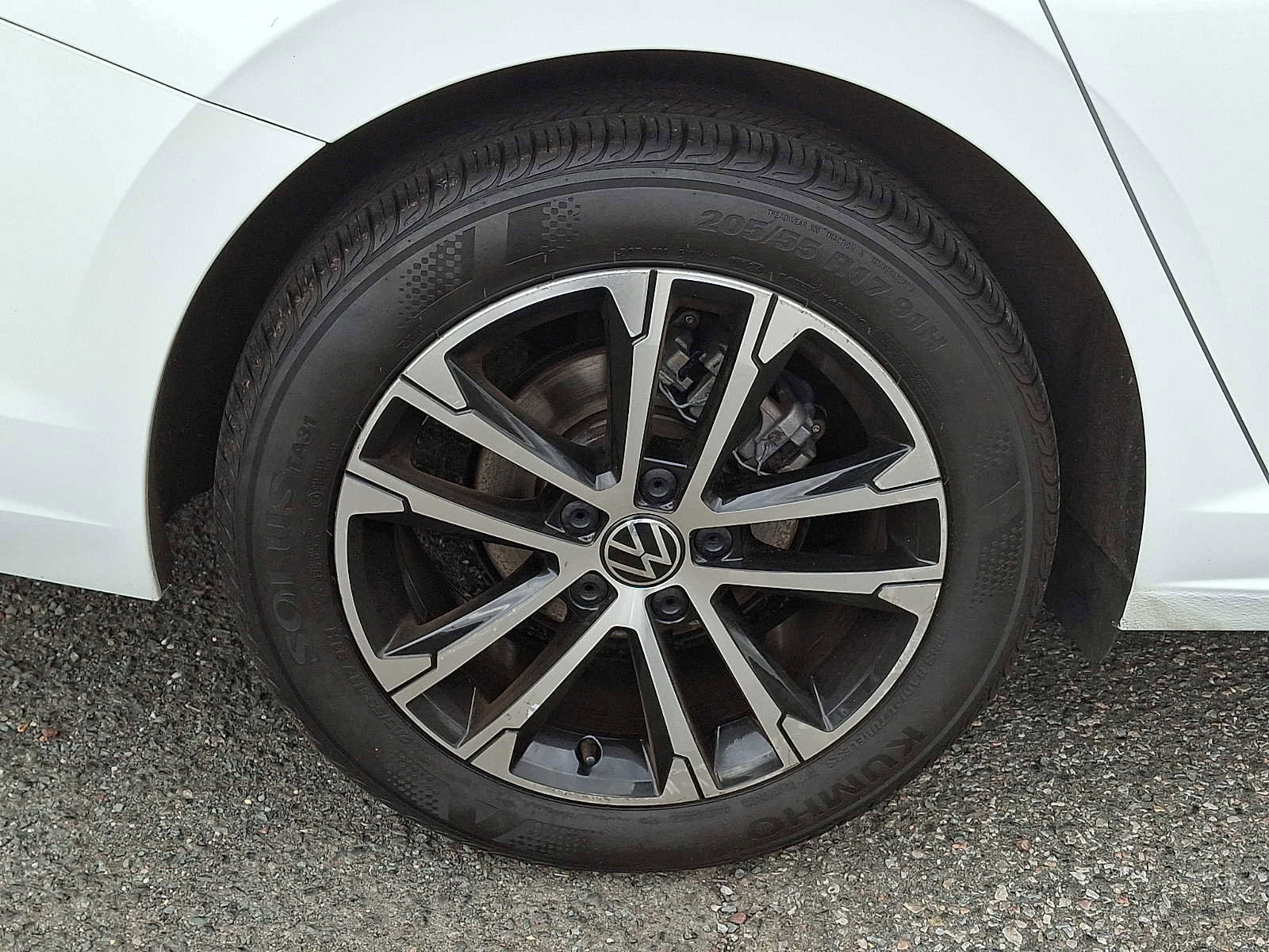 Used 2024 Volkswagen Jetta Sport image 7