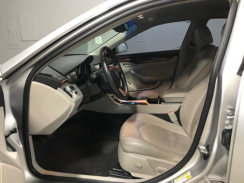 Used 2012 Cadillac CTS Luxury RWD image 10