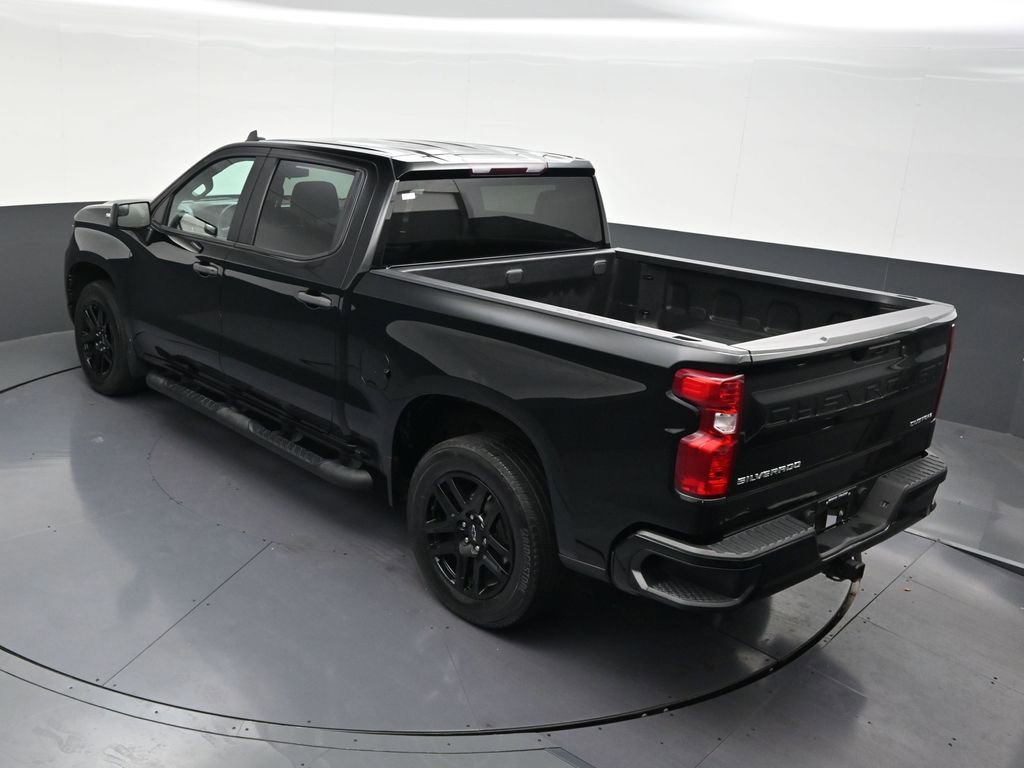 Used 2022 Chevrolet Silverado 1500 Custom RWD image 17