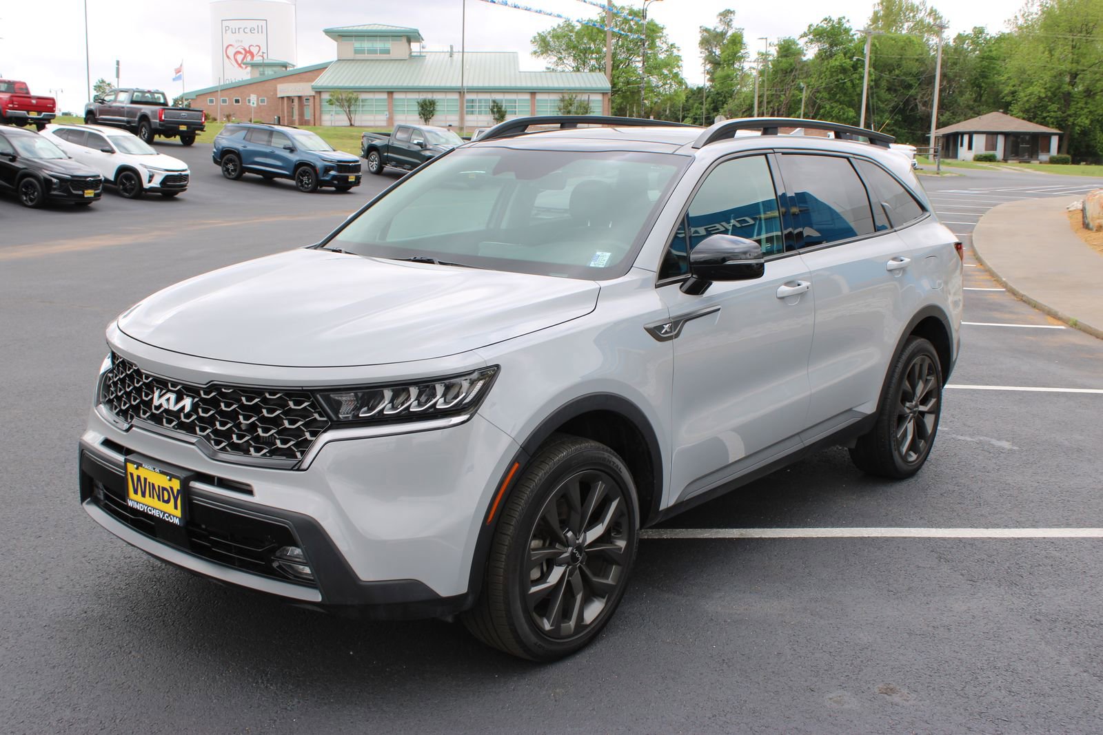 Used 2023 Kia Sorento X-Line EX image 4