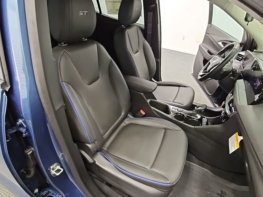 New 2026 Buick Encore GX Sport Touring w/ Advanced Technology Package image 35