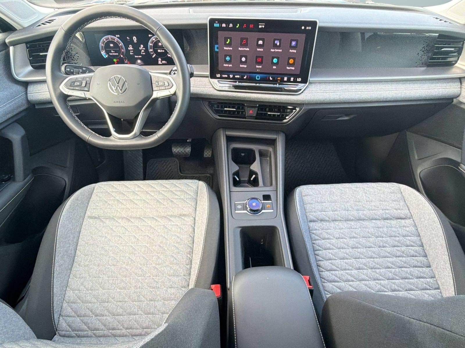 Certified 2026 Volkswagen Tiguan S FWD image 15