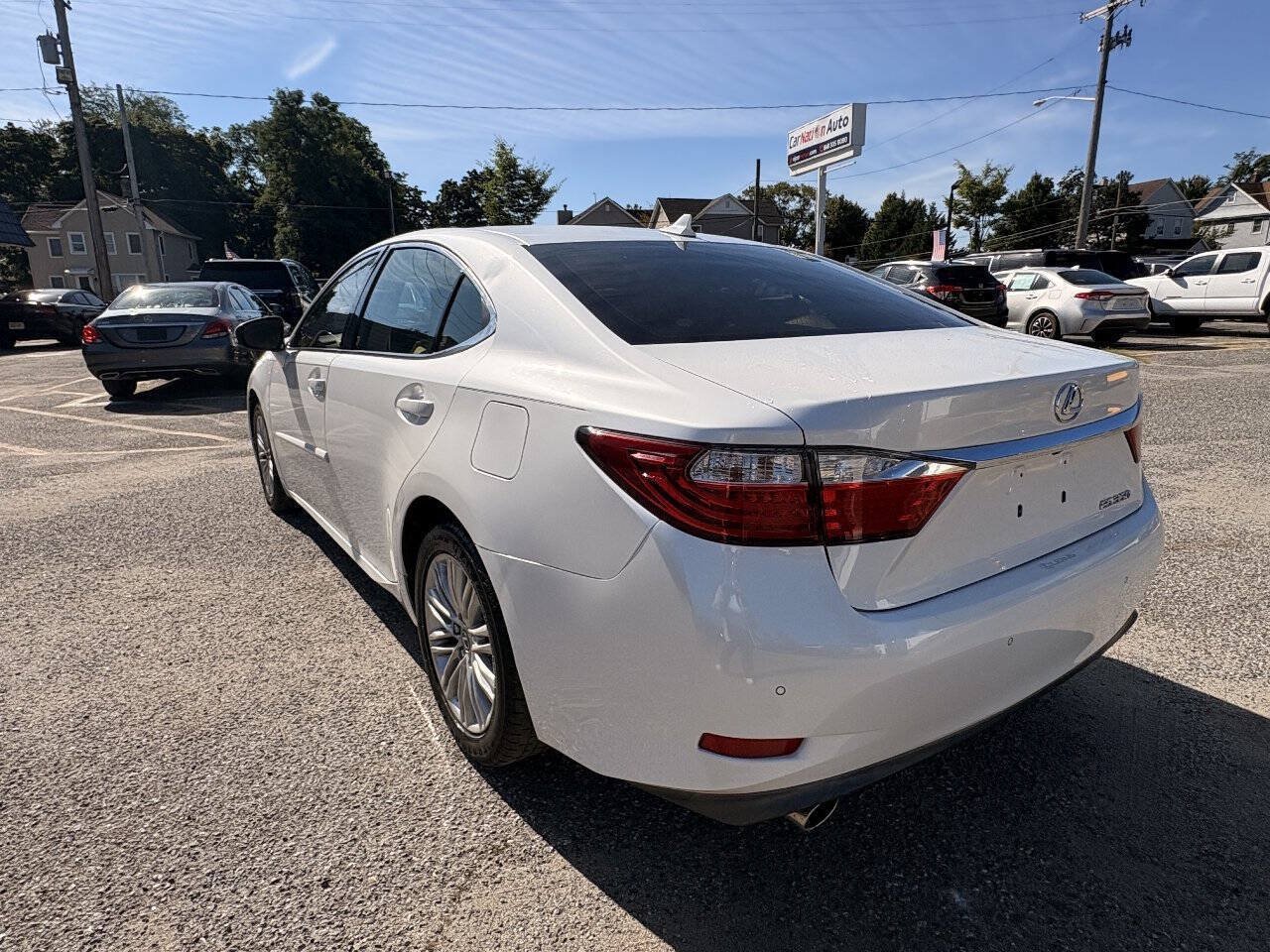 Used 2014 Lexus ES 350 w/ Luxury Package FWD image 10