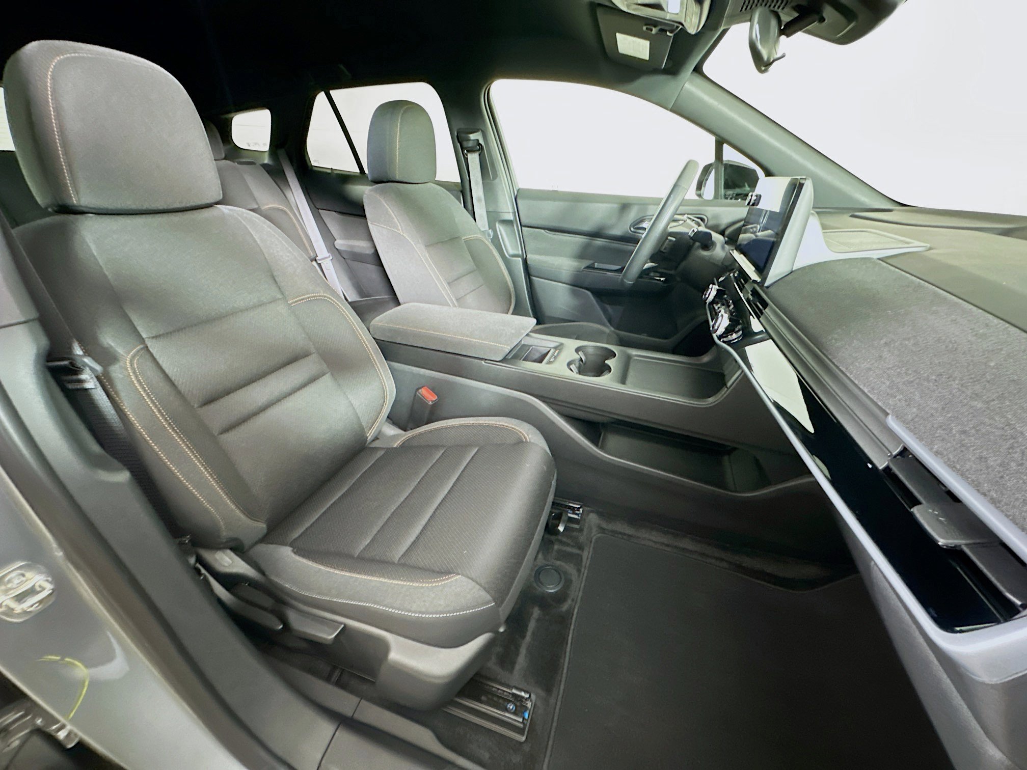 Used 2024 Honda Prologue EX image 29