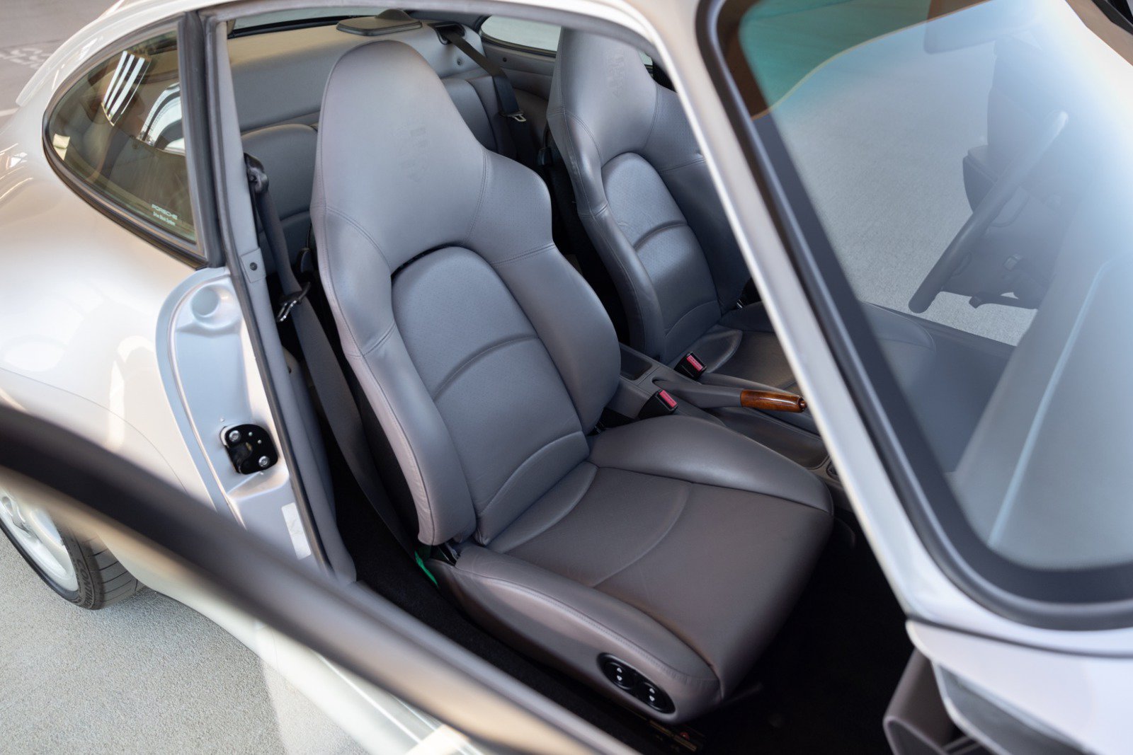 Used 1998 Porsche 911 Carrera S RWD image 70