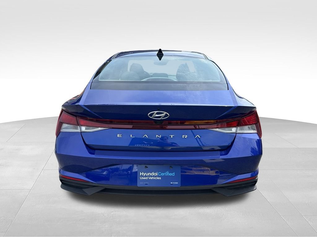 Certified 2023 Hyundai Elantra SEL FWD image 6