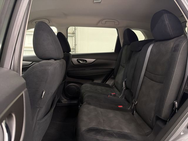 Used 2015 Nissan Rogue SV image 17