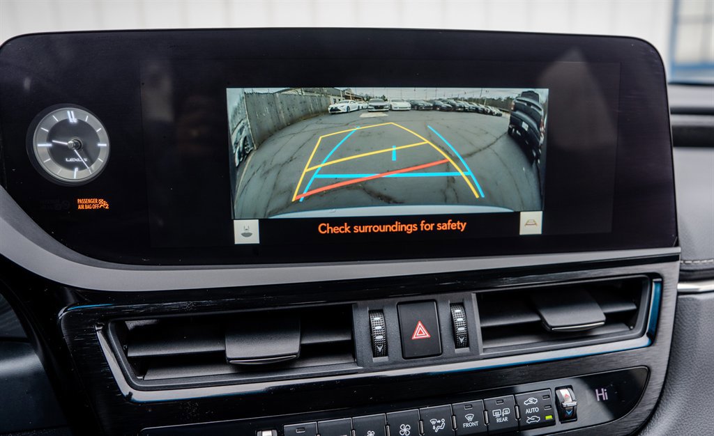 Used 2023 Lexus ES 350 Luxury w/ Premium Package image 21