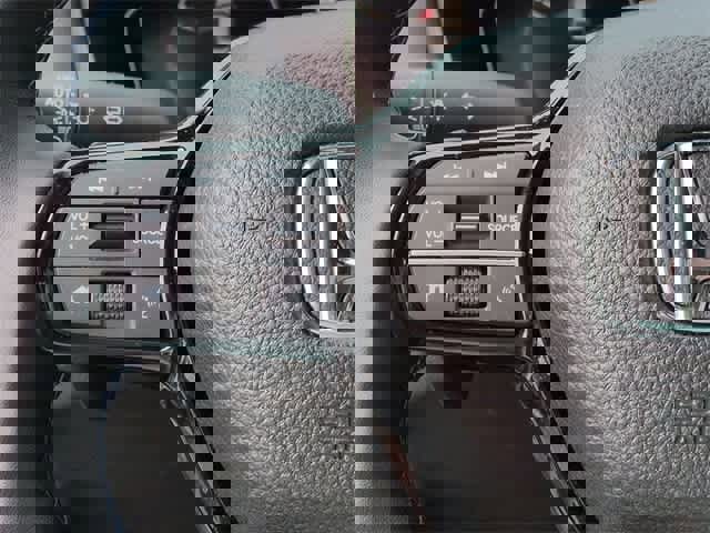 Used 2025 Honda Civic Sport image 25