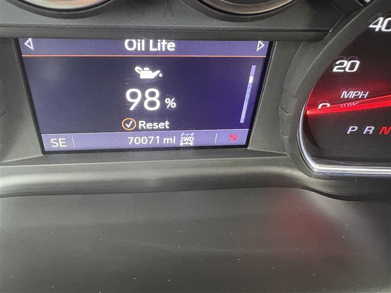 Used 2021 Chevrolet Silverado 1500 LT Trail Boss w/ Convenience Package II image 25