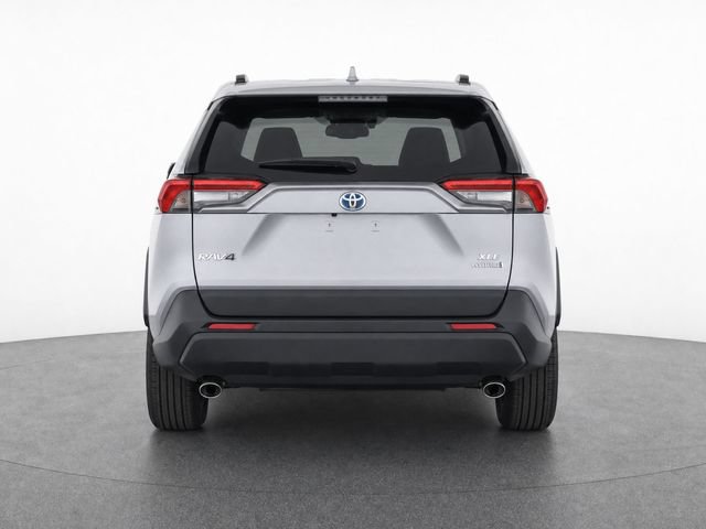 Used 2024 Toyota RAV4 XLE AWD/4WD image 7