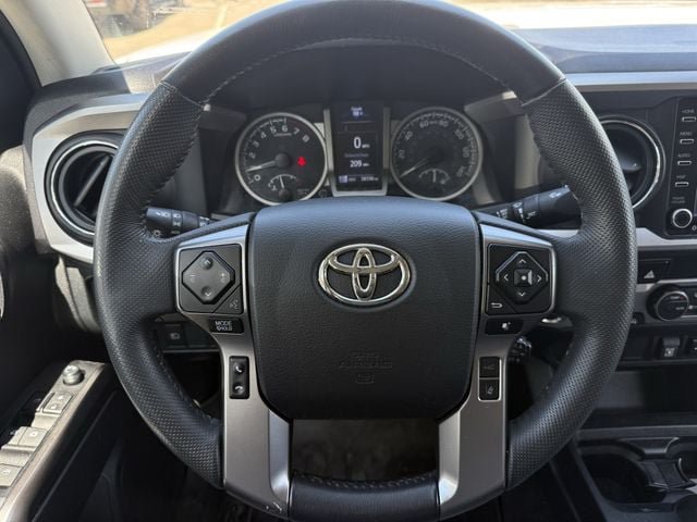 Used 2023 Toyota Tacoma SR5 RWD image 14