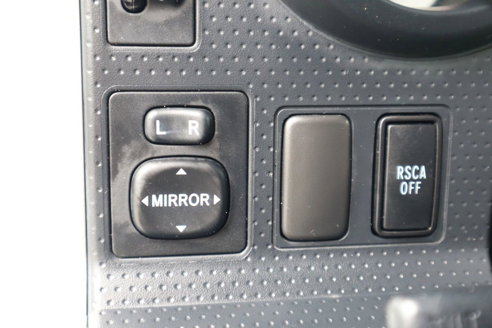 Used 2010 Toyota FJ Cruiser 4WD image 26