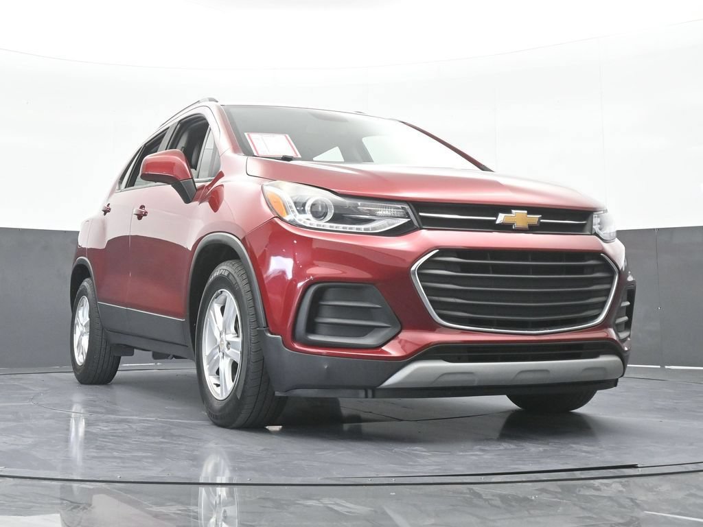 Used 2021 Chevrolet Trax LT w/ LT Convenience Package FWD image 60