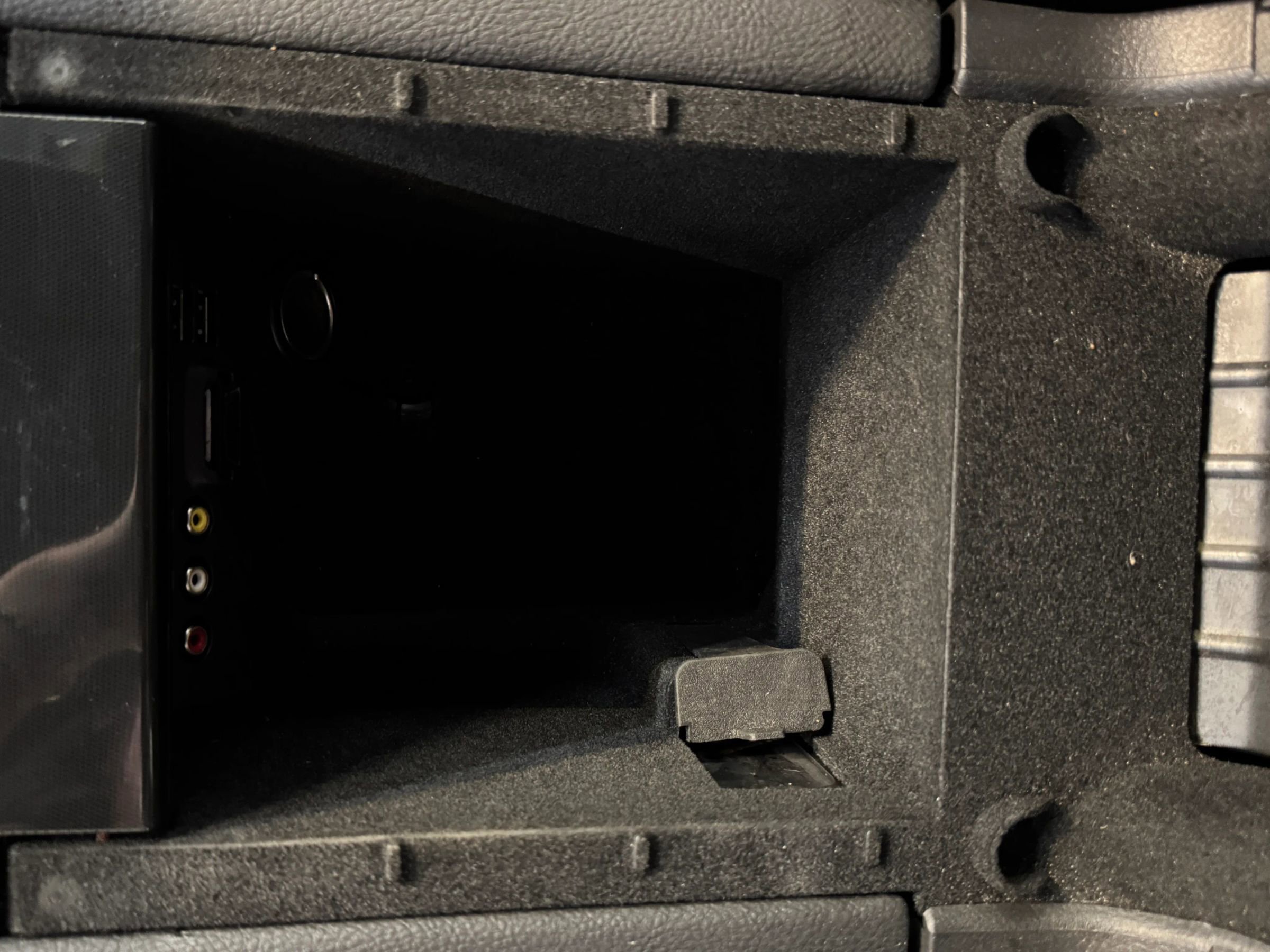 Used 2013 Ford Taurus Limited image 18