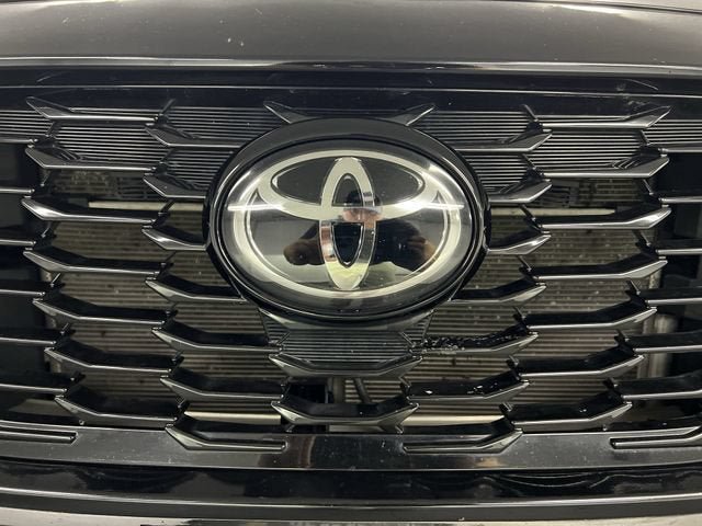 Used 2024 Toyota Highlander XSE AWD/4WD image 31