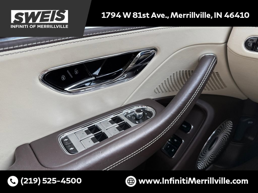 Used 2020 Bentley Flying Spur W12 image 2