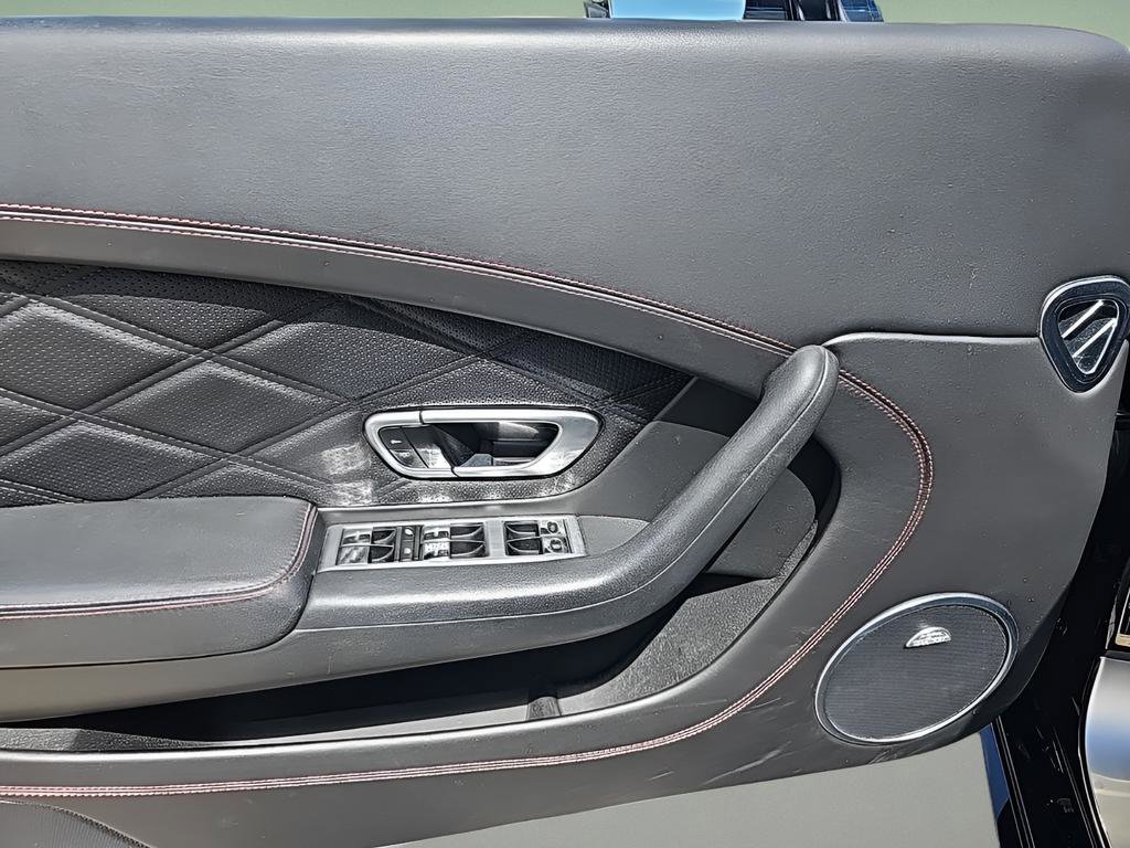 Used 2015 Bentley Continental GT V8 S image 15