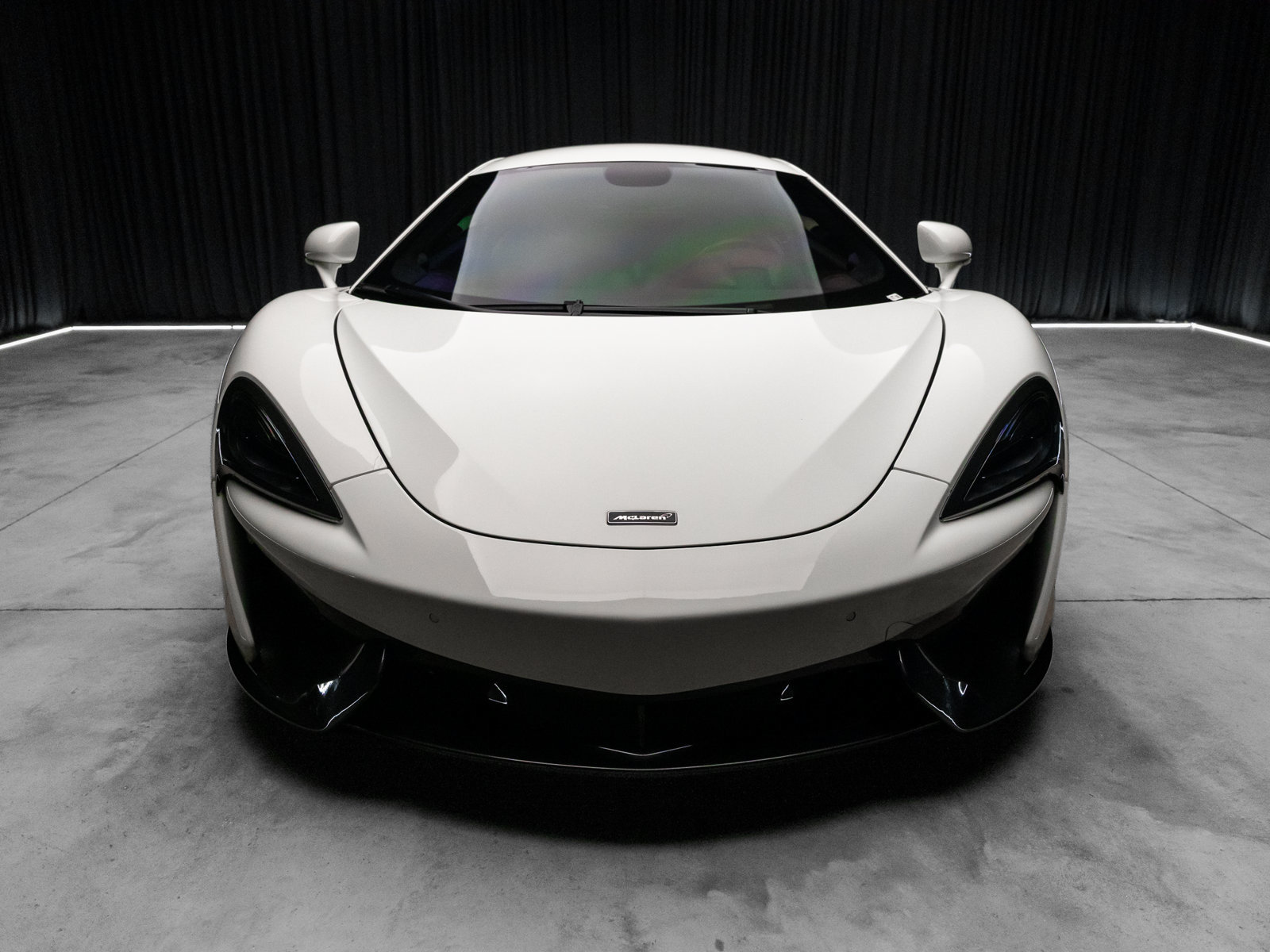 Used 2016 McLaren 570S Coupe RWD image 11