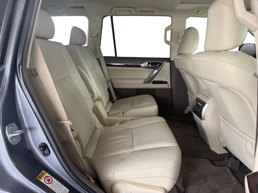 Used 2017 Lexus GX 460 Premium AWD/4WD image 18