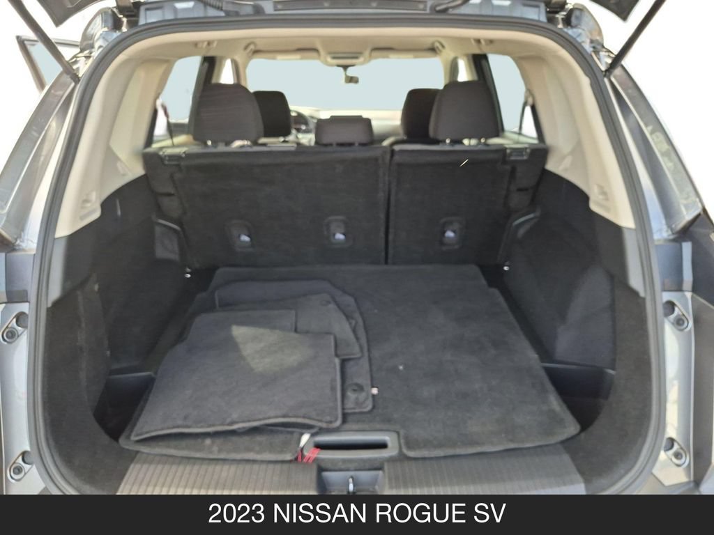 Used 2023 Nissan Rogue SV FWD image 23