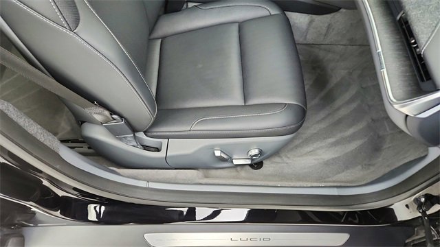 Used 2024 Lucid Air Touring image 22