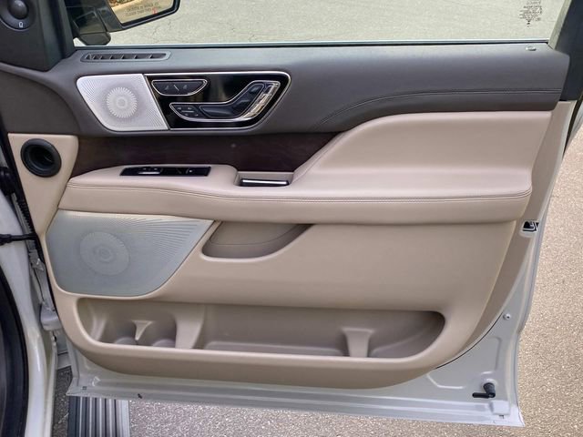 Used 2023 Lincoln Navigator L Reserve image 37