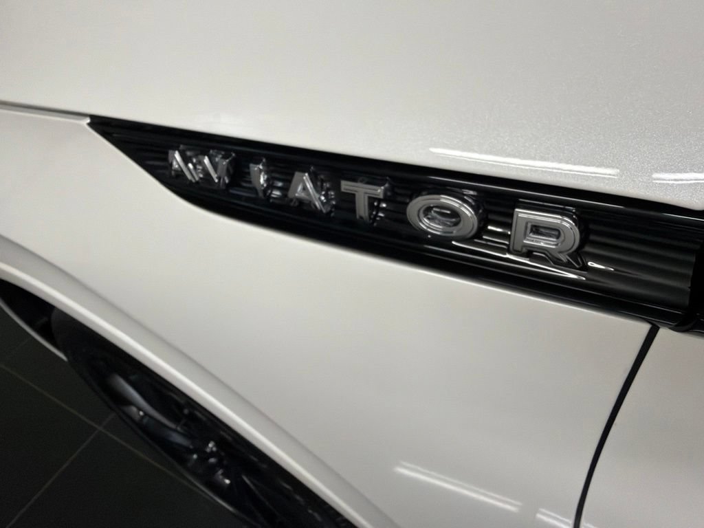 New 2026 Lincoln Aviator Reserve AWD/4WD image 40