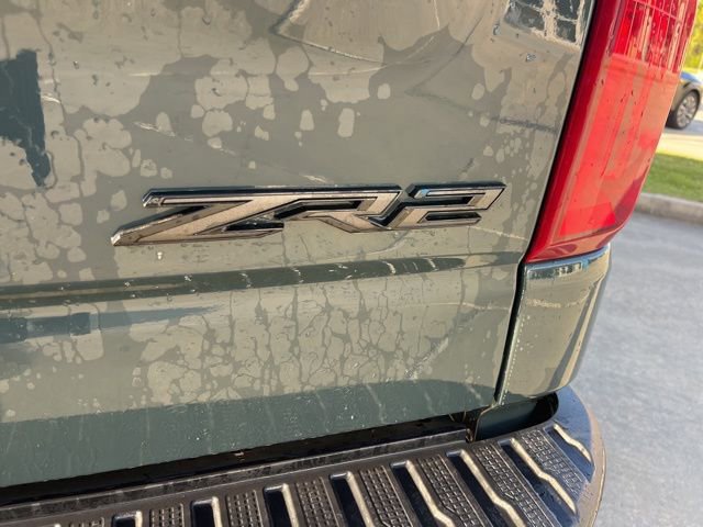 New 2026 Chevrolet Silverado 1500 ZR2 w/ Dark Appearance Package AWD/4WD image 12