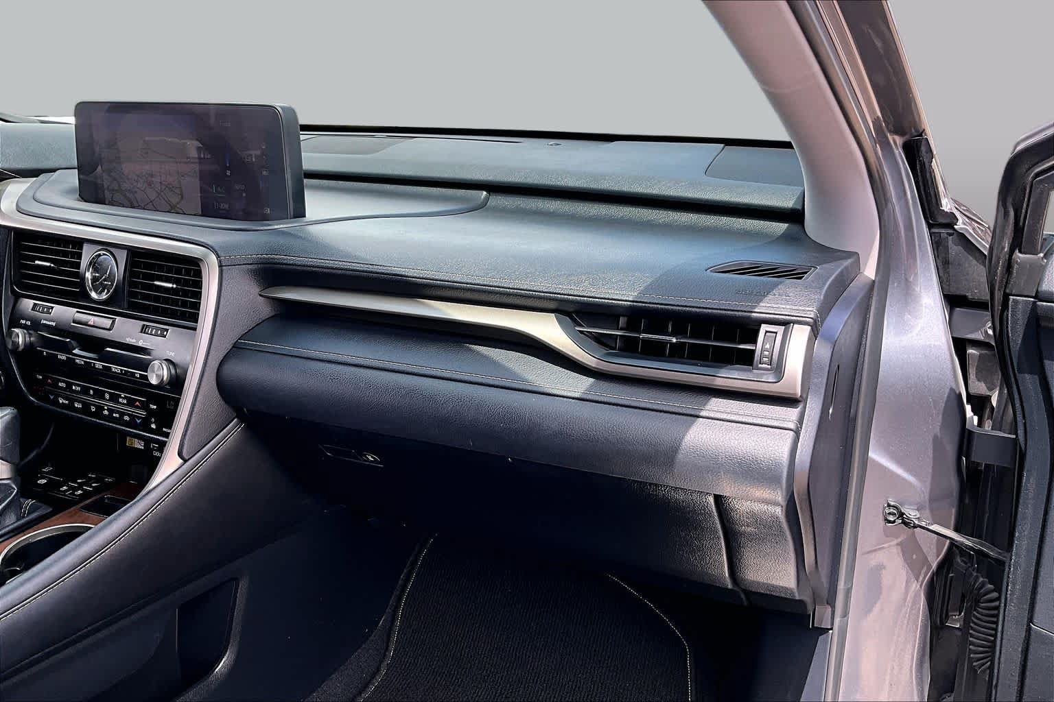 Used 2021 Lexus RX 350L FWD w/ Premium Package image 19
