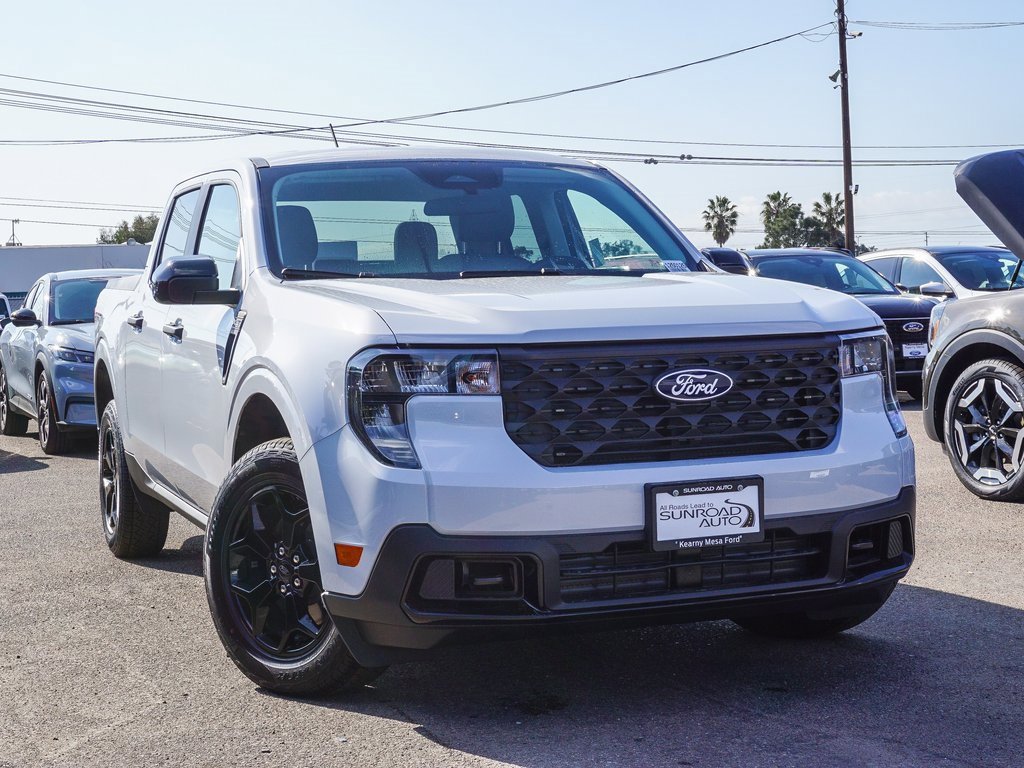 New 2025 Ford Maverick XLT w/ XLT Luxury Package