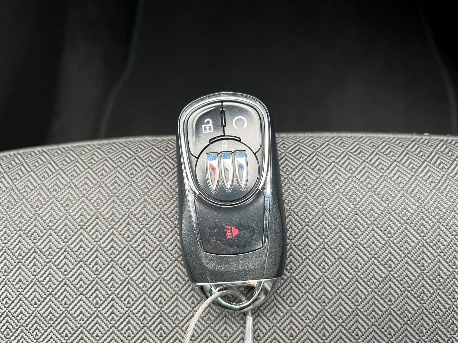 Used 2025 Buick Encore GX Preferred image 22