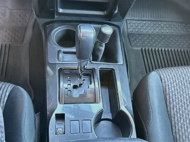 Used 2016 Toyota 4Runner Trail AWD/4WD image 18