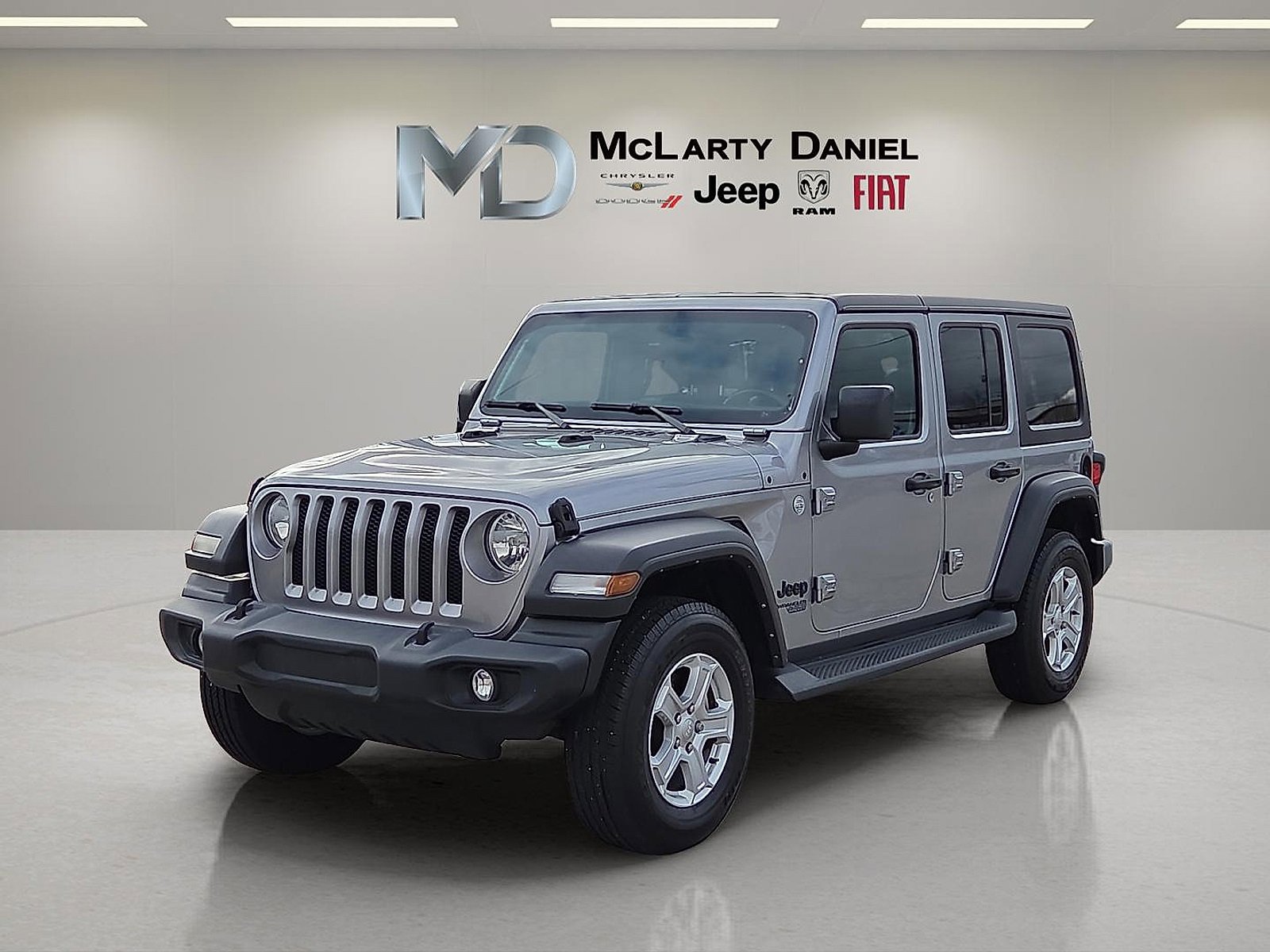 Used 2021 Jeep Wrangler Unlimited Sport image 2