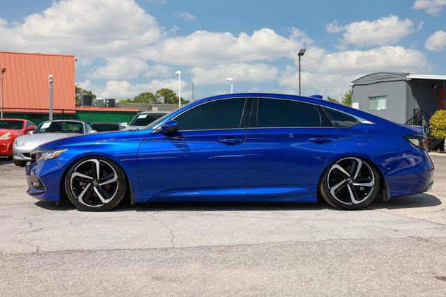 Used 2018 Honda Accord Sport image 4