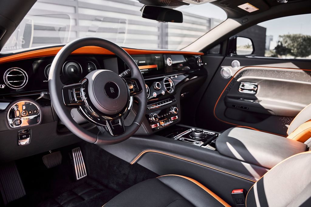 Used 2025 Rolls-Royce Spectre w/ Spectre Launch Package image 2